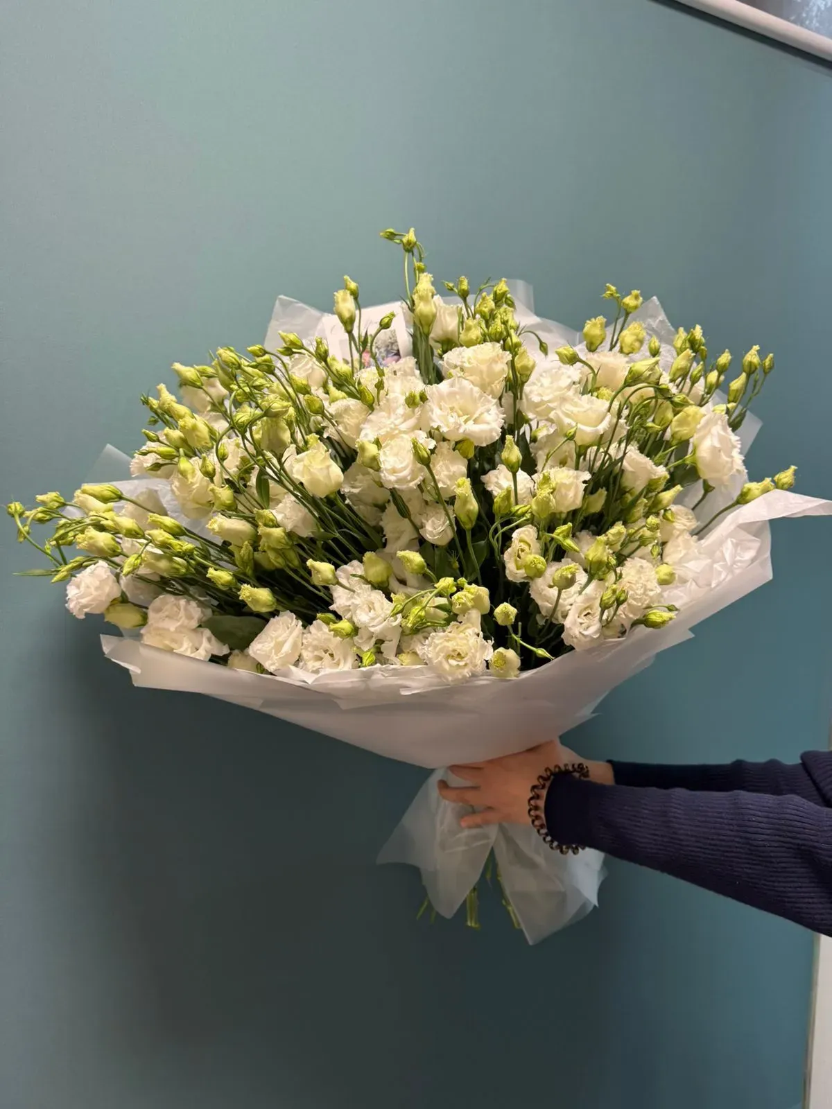 Букет из 25 белых эустом